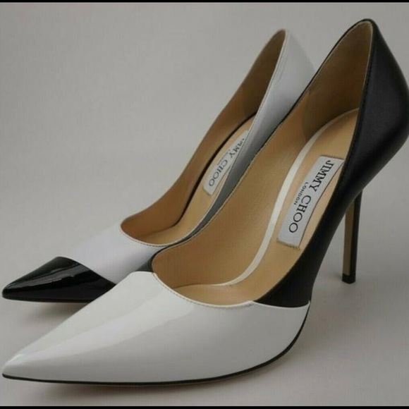 Jimmy Choo Black and White Love 100 Asymmetrical Two-tone Leather Pumps - Picture 10 of 12